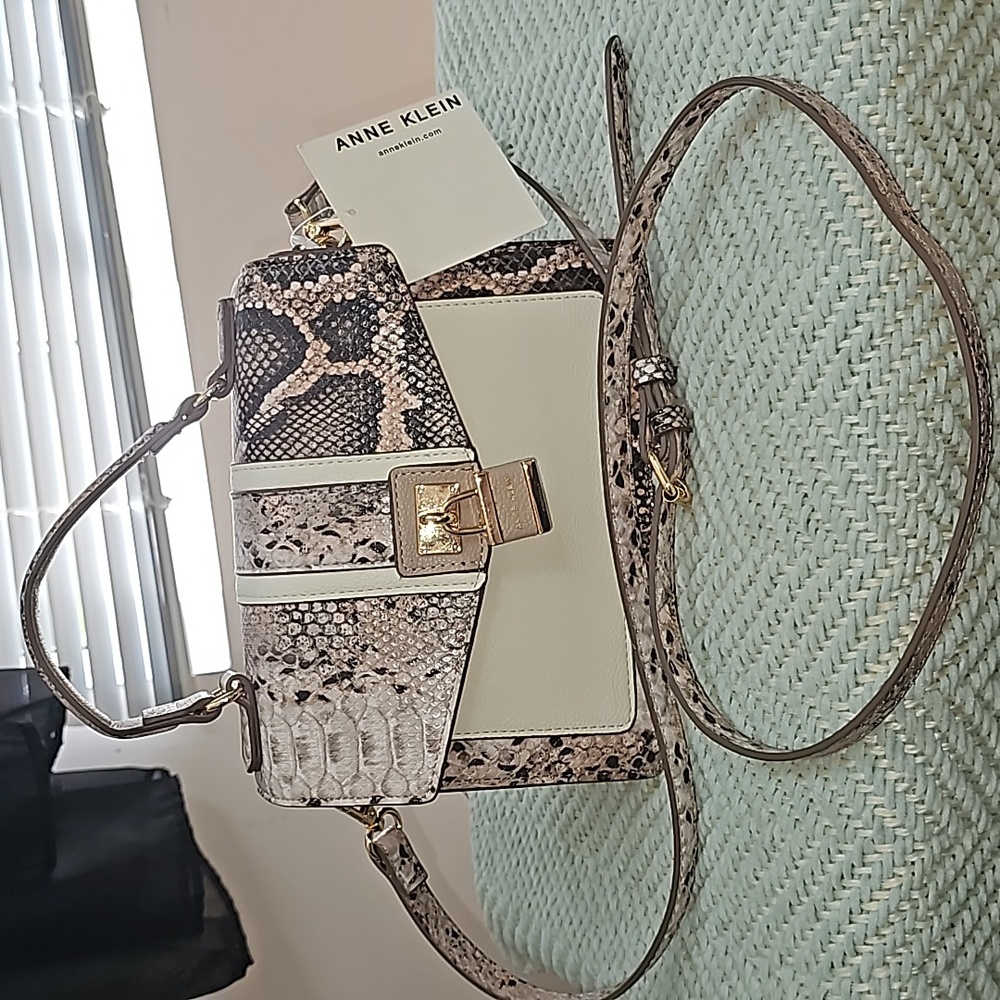 Anne Klein bag